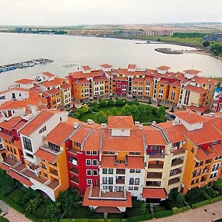 Marina Cape Vacation Complex Поморие