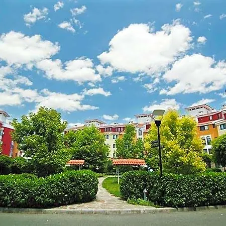 Marina Cape Vacation Complex Поморие